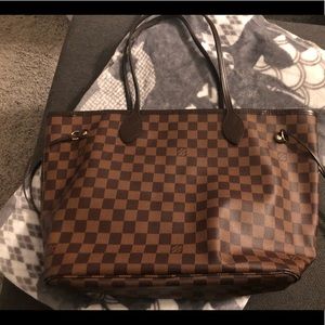 Louis Vuitton Neverfull MM